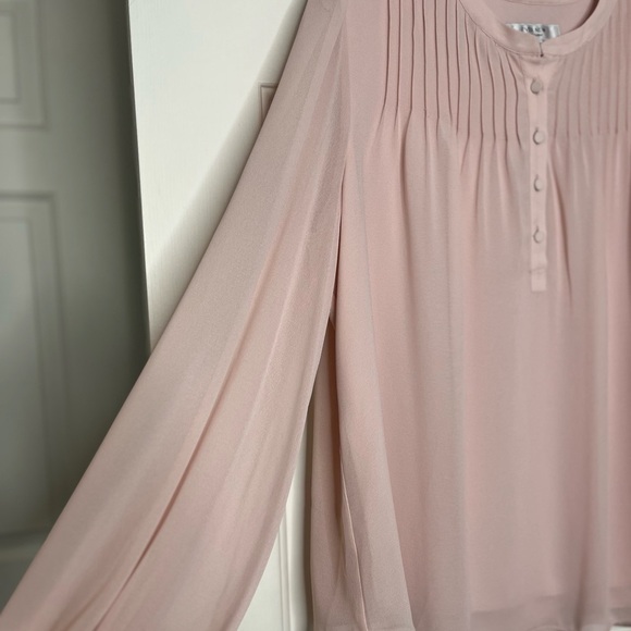 Forever New Danielle Pintuck Detail Blouse 10 Rose Smoke - Picture 6 of 13